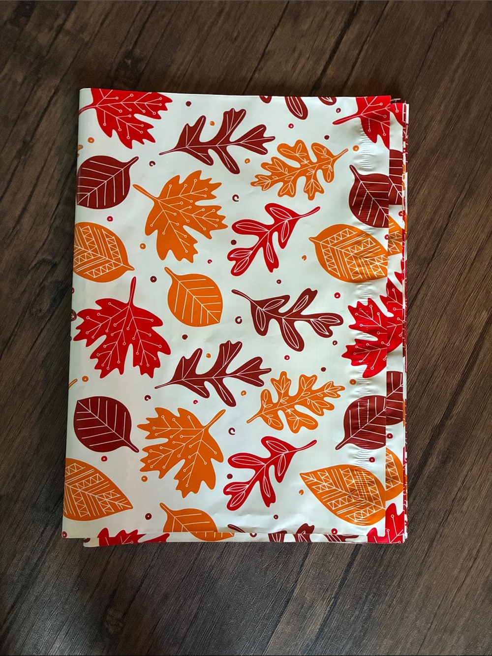 10 Count Fall Leaf Pattern Polymailers - Picture 4 of 4